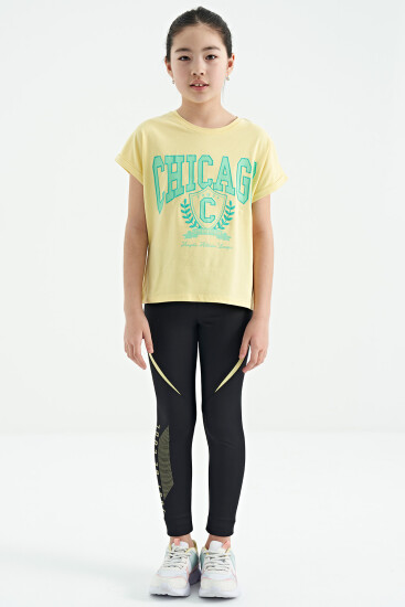 Sarı O Yaka Düşük Omuzlu Rahat Form Kısa Kollu Kız Çocuk T-Shirt - 75128 - TOMMYLIFE (1)