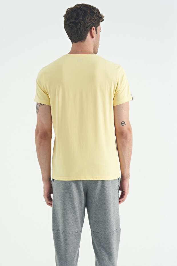 Calvin Sarı Basic Erkek T-Shirt - 88245 - 6