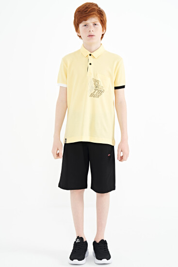 Sarı Ön Cep Detaylı Baskılı Standart Kalıp Polo Yaka Erkek Çocuk T-Shirt - 11102 