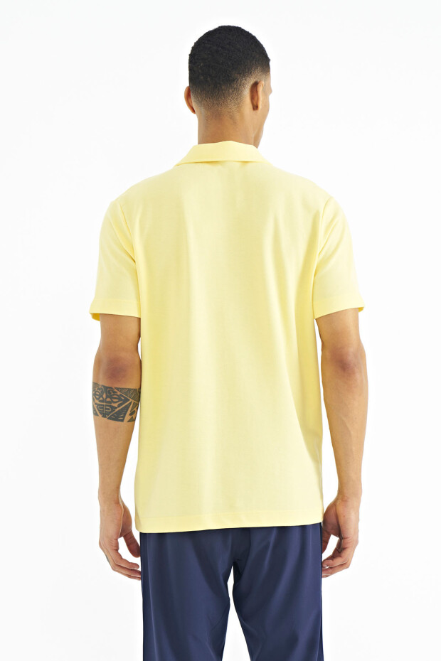 Sarı Yazı Baskılı Standart Form Polo Yaka Erkek T-shirt - 88236 - 5