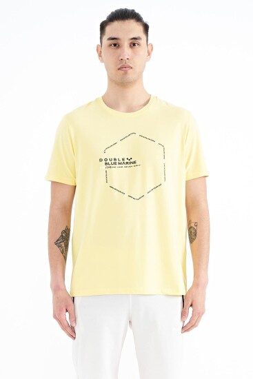 Sarı Yazı Geometri Basklı Standart Kalıp Erkek T-shirt - 88198 