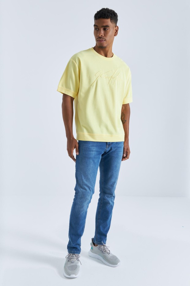 Sarı Yazı Nakışlı O Yaka Erkek Oversize T-Shirt - 88102
