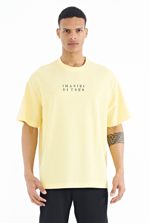 Sarı Yazı Nakışlı Oversize O Yaka Erkek T-Shirt - 88178