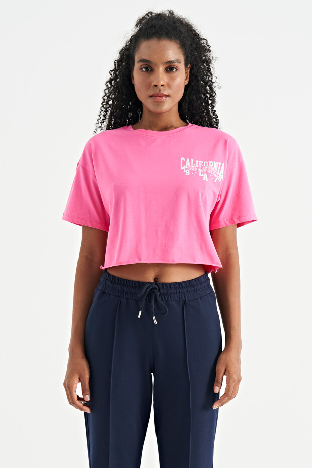 Şeker Pembe Baskılı Düşük Kol Detaylı Oversize Kadın Crop T-Shirt - 02179