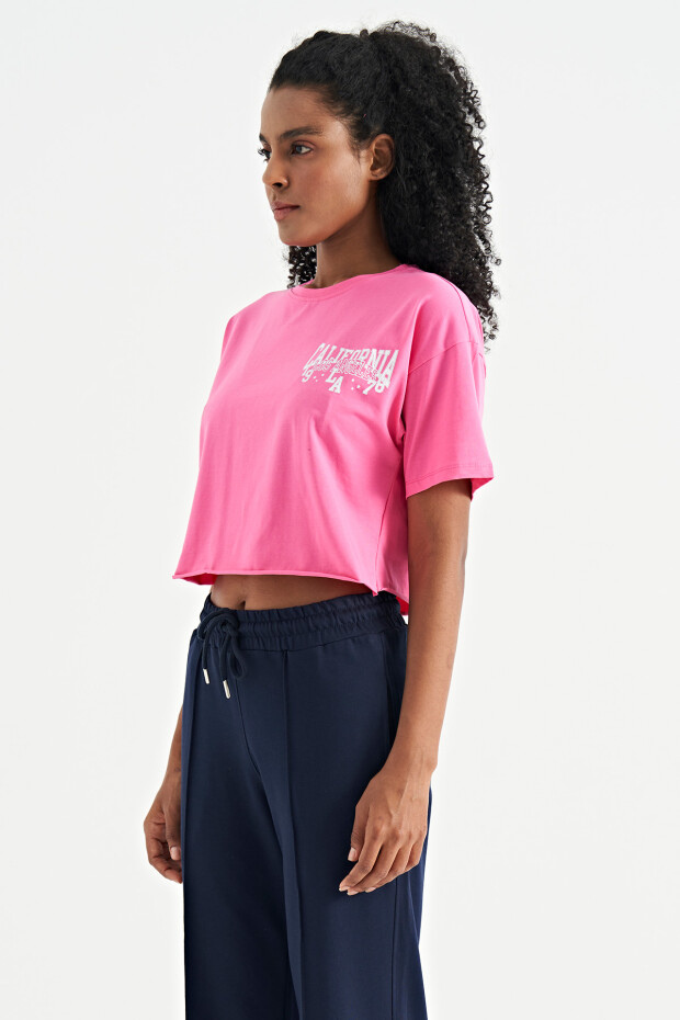 Şeker Pembe Baskılı Düşük Kol Detaylı Oversize Kadın Crop T-Shirt - 02179