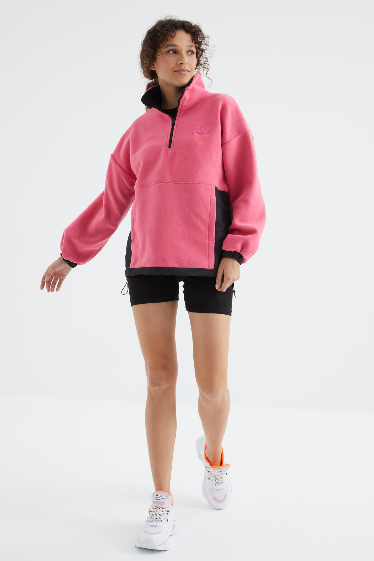 Şeker Pembe Yarım Fermuar Etek Ucu Büzgülü Dik Yaka Oversize Kadın Polar Sweatshirt - 97236 - TOMMYLIFE (1)