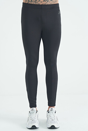 Siyah Arka Bilek Baskı Detaylı Yüksek Bel Slim Fit Aktif Spor Erkek Tayt - 84988 - TOMMYLIFE (1)