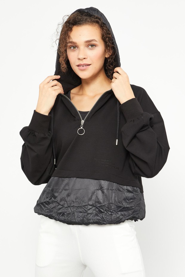 Siyah Balon Kol Paraşüt Kumaş Detaylı Kadın Oversize Sweatshirt - 97167