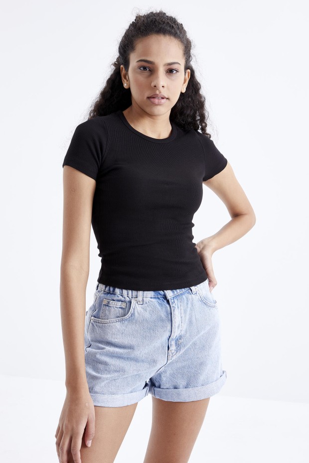Siyah Basic Kısa Kol O Yaka Kadın T-Shirt - 97202