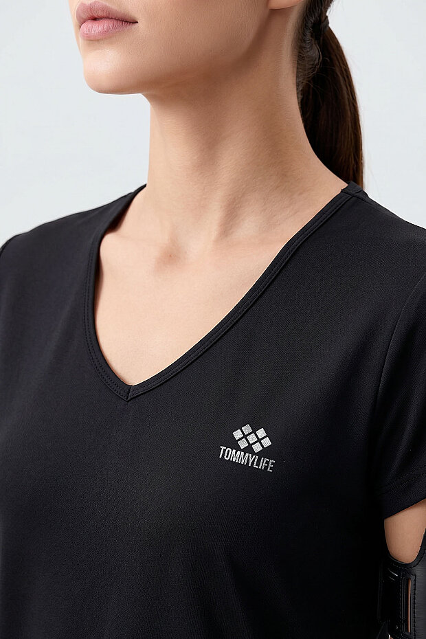 Siyah Basic Kısa Kol Standart Kalıp V Yaka Kadın T-Shirt - 97145 - 4