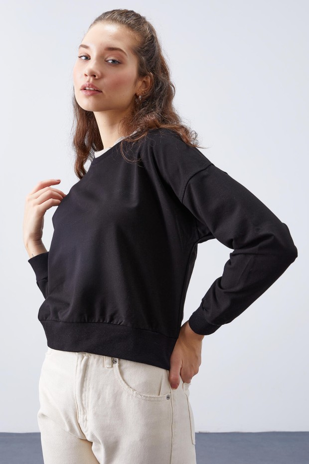 Siyah Basic Rahat Form O Yaka Kadın Sweatshirt - 97114