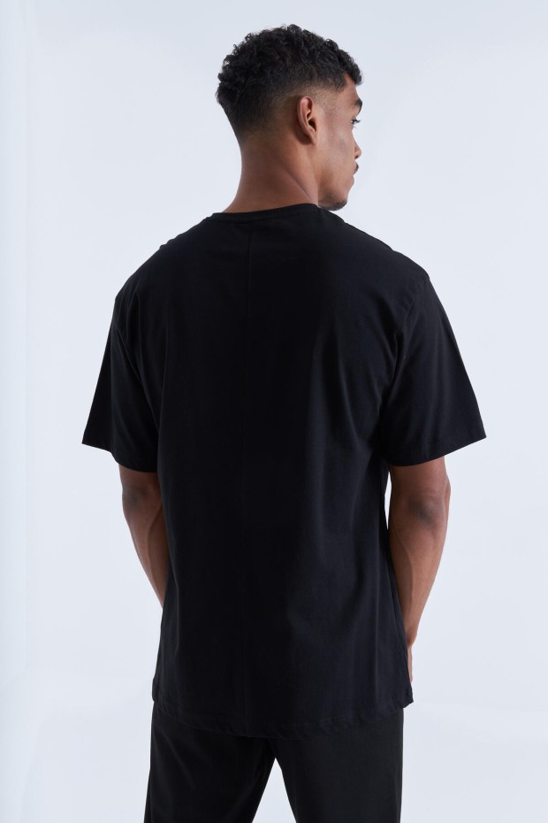 Siyah Baskı Detaylı O Yaka Erkek Oversize T-Shirt - 88093