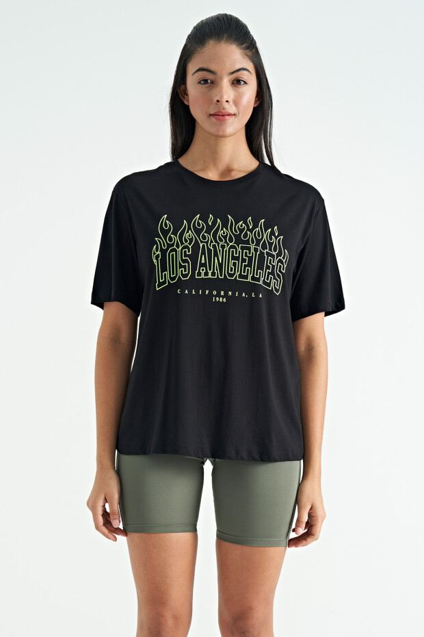 Siyah Baskı Detaylı Oversize O Yaka Basic Kadın T-Shirt - 02181