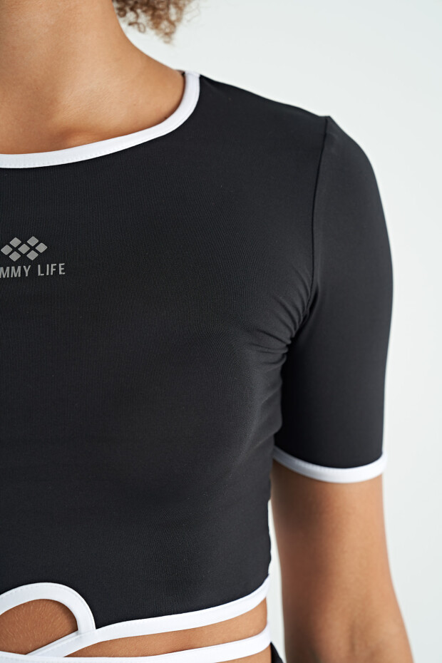 Siyah Bel Bağlama Detaylı O Yaka Standart Kalıp Dalgıç Kumaş Kadın Crop T-Shirt - 97266