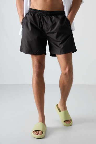 Siyah Hızlı Kuruyan Standart Fit Erkek Deniz Şortu - 81237 - TOMMYLIFE (1)