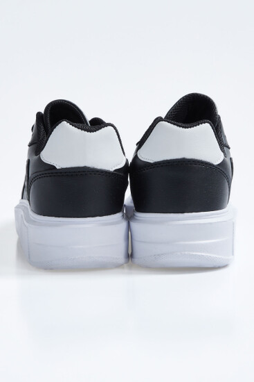 Siyah - Beyaz Bağcıklı Yüksek Taban Suni Deri Kadın Spor Ayakkabı - 89200 - Thumbnail