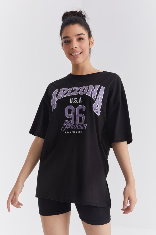 Siyah Büyük Yazı Baskılı O Yaka Oversize Düşük Omuz Kadın T-Shirt - 97218