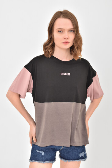 Siyah Çok Renkli O Yaka Oversize Kadın Basic T-Shirt - 02309 - Thumbnail