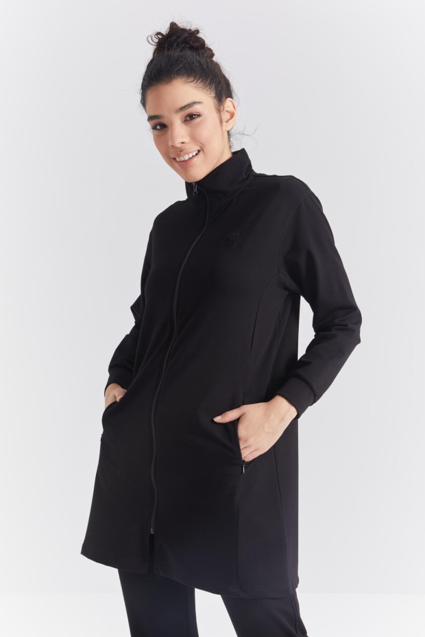 Siyah Dik Yaka Fermuarlı Rahat Form Klasik Paça Kadın Eşofman Tunik Takım - 95312