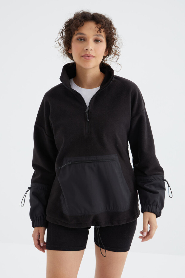Siyah Etek Ucu Büzgülü Yarım Fermuarlı Oversize Kadın Polar Sweatshirt - 97238