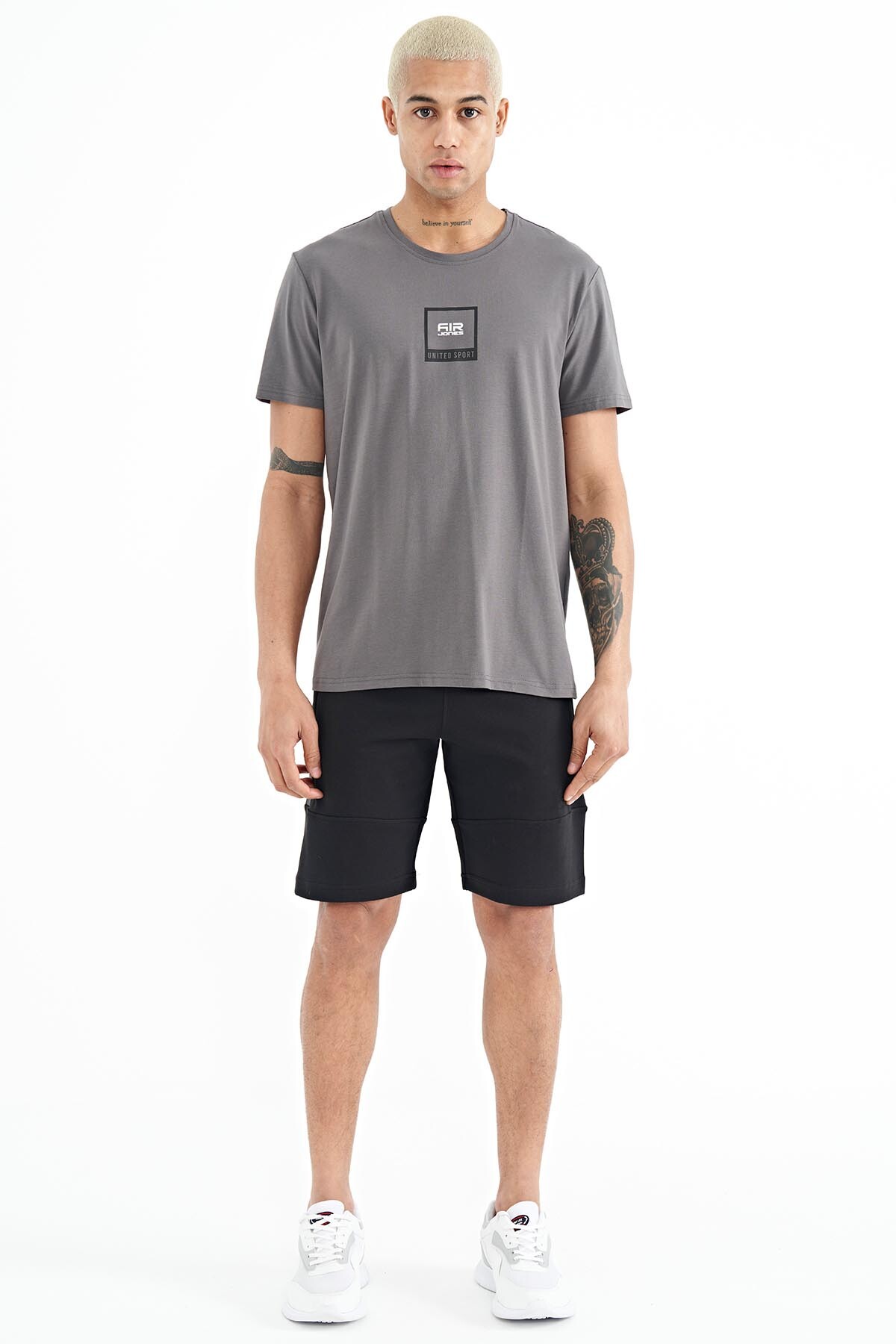 Alec Siyah Standart Kalıp Erkek Şort - 81243 - Air Jones (1)