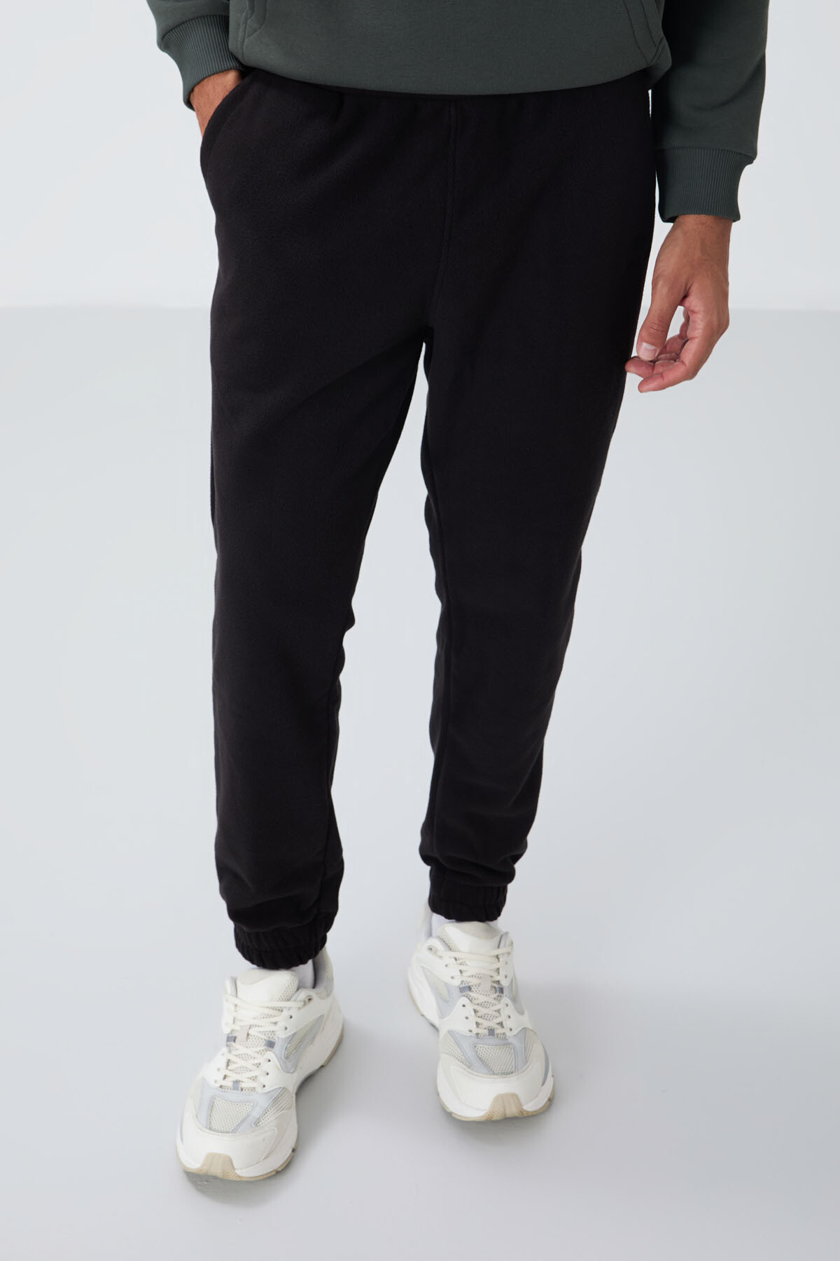 Siyah Gizli Fermuarlı Rahat Form Jogger Polar Erkek Eşofman Alt - 84866 - TOMMYLIFE (1)