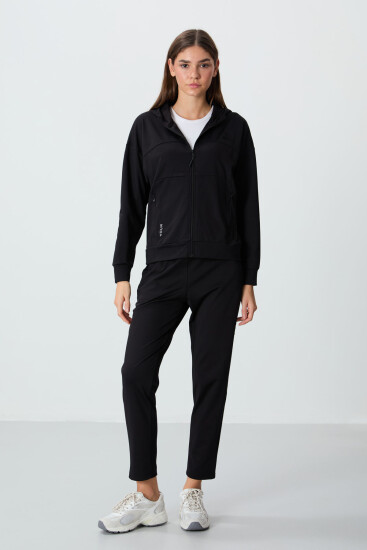 Siyah Kapüşonlu Gizli Cep Detaylı Standart Kalıp Kadın Eşofman Takımı - 95306 - TOMMYLIFE