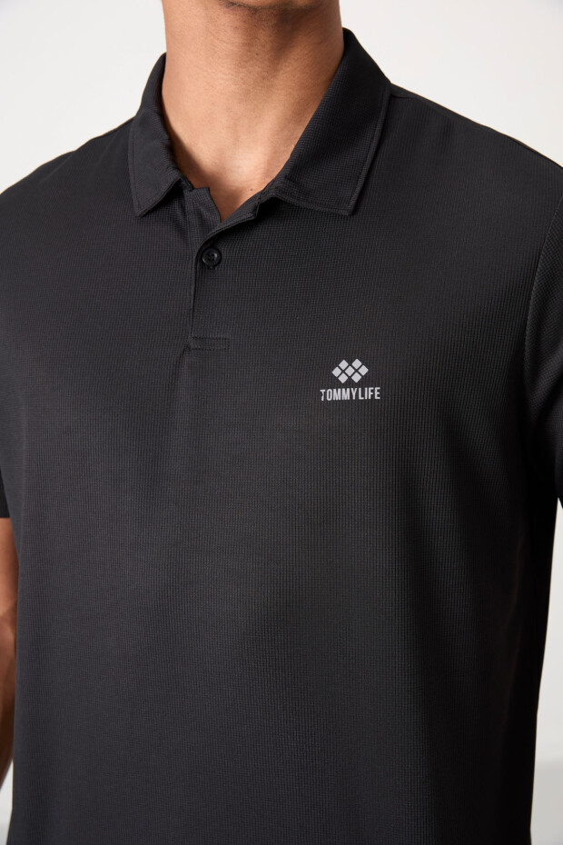 Siyah Logo Baskılı Standart Kalıp Polo Yaka Aktif Spor Erkek T-Shirt - 88252