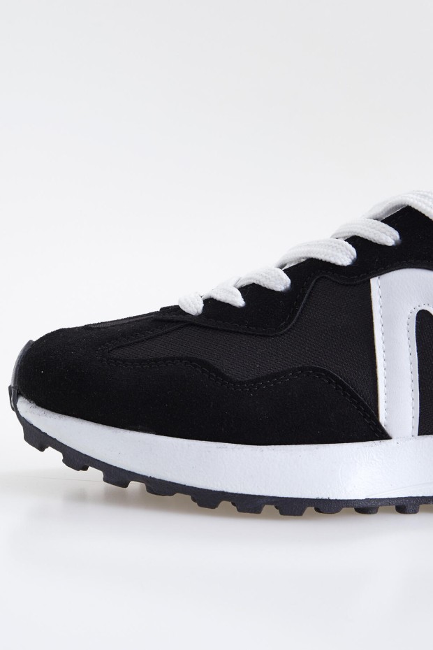 Siyah Mantar Topuk Detaylı Bağcıklı Kadın Spor Ayakkabı - 89076
