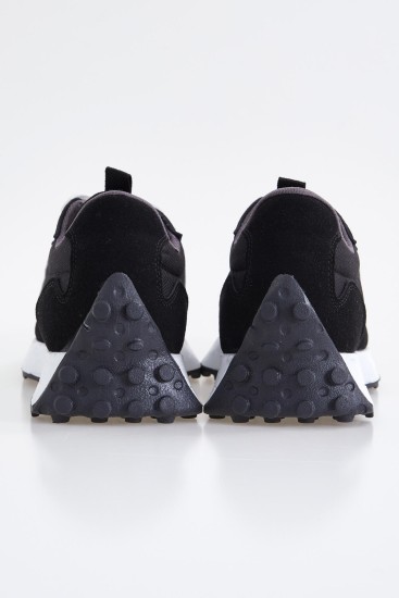 Siyah Mantar Topuk Detaylı Bağcıklı Kadın Spor Ayakkabı - 89076 - Thumbnail