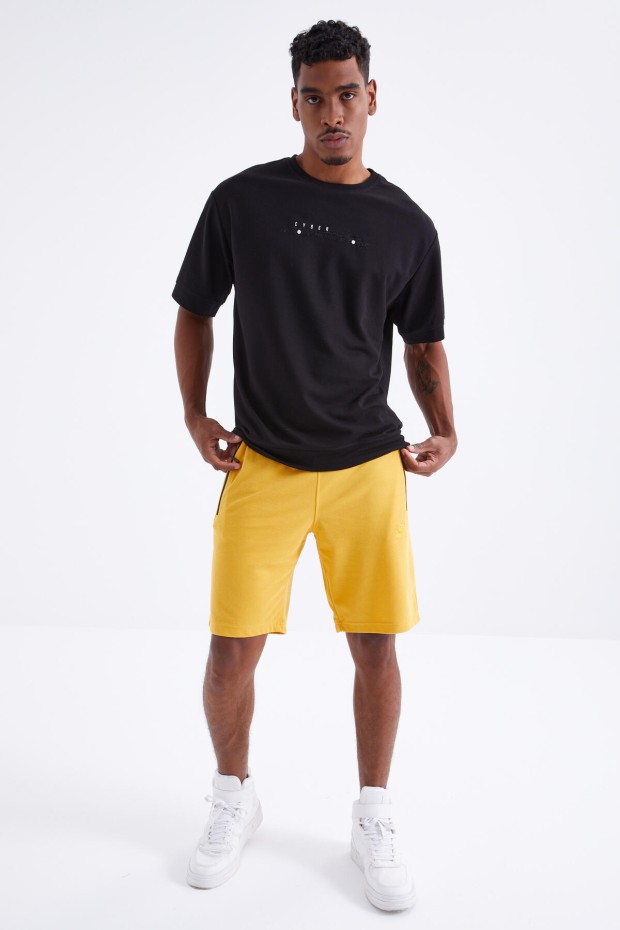 Siyah Minimal Yazı Nakışlı O Yaka Erkek Oversize T-Shirt - 88106