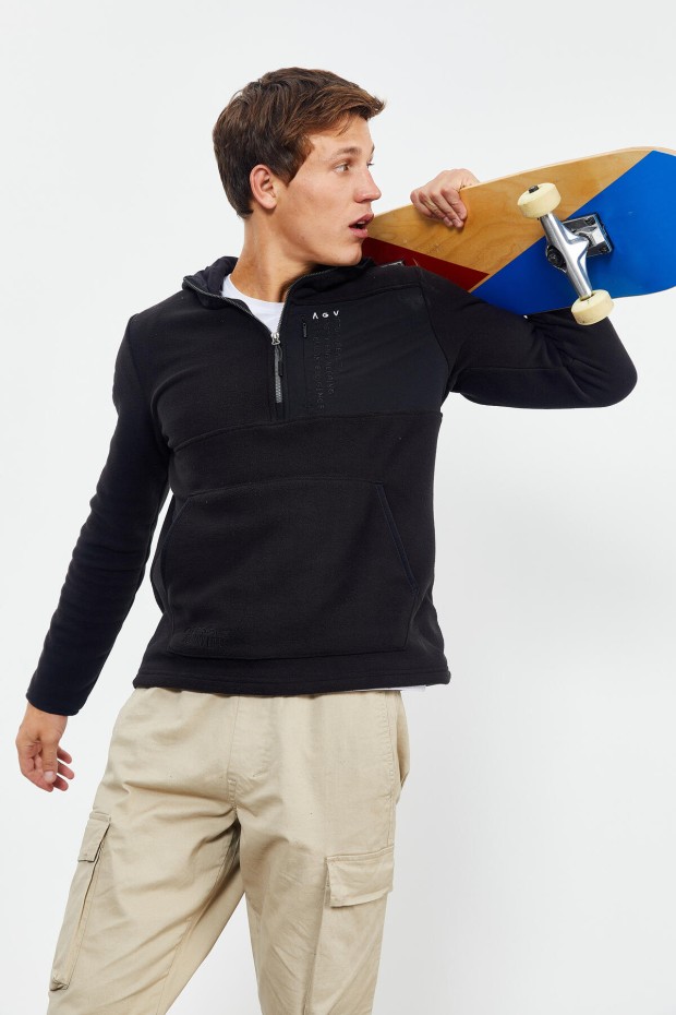 Siyah Nakışlı Yarım Fermuar Kapüşonlu Standart Kalıp Erkek Polar Sweatshirt - 87996 - 3