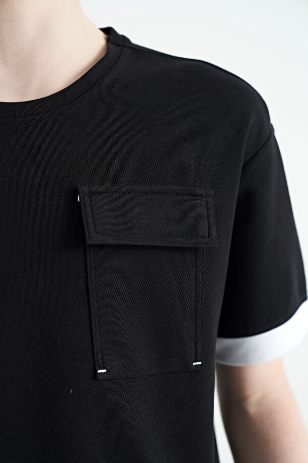 Siyah O Yaka Oversize Cep Detaylı Erkek Çocuk T-Shirt - 11152