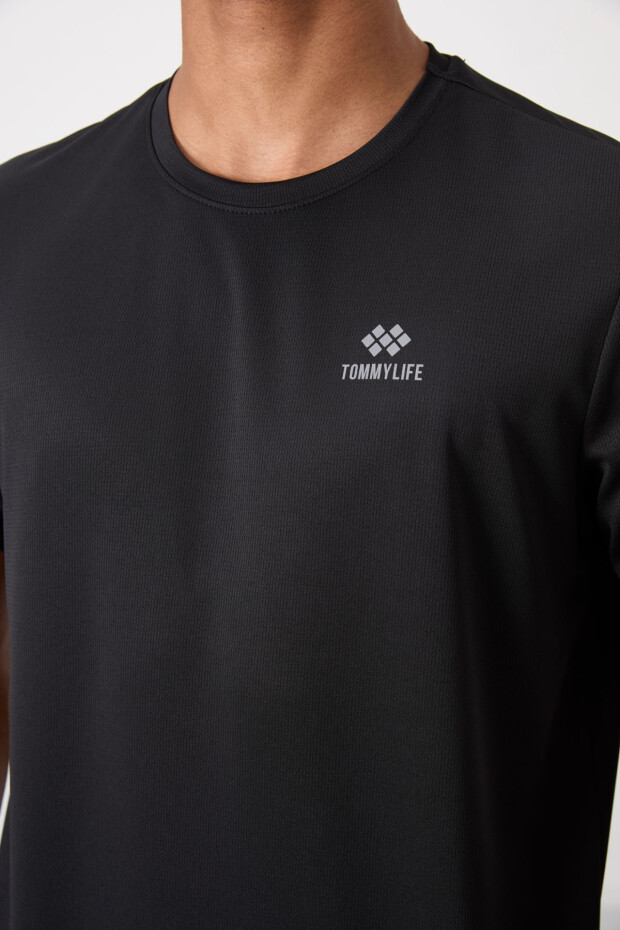 Siyah O Yaka Standart Kalıp Logo Desenli Aktif Spor Erkek T-Shirt - 88255