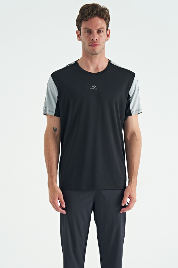 Siyah O Yaka Standart Kalıp Sırt Baskı Detaylı Aktif Spor Erkek T-Shirt - 88256