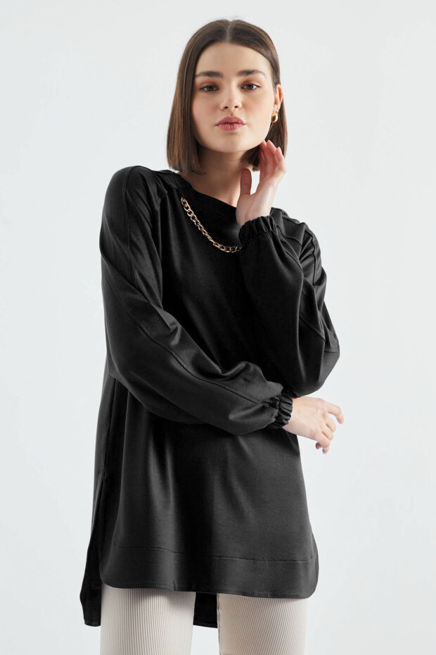 Siyah O Yaka Zincir Detaylı Oversize Kadın Tunik Sweatshirt - 02383