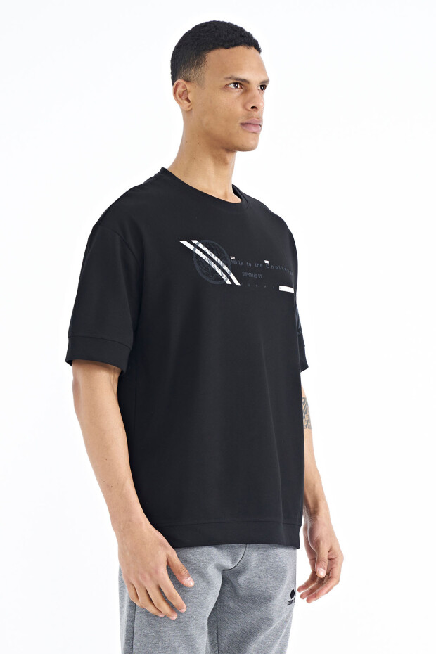 Siyah Ön ve Kol Baskı Detaylı O Yaka Oversize Erkek T-shirt - 88180