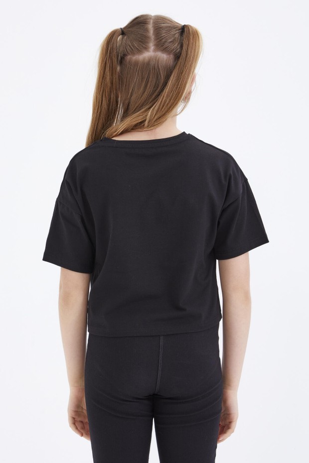 Siyah Oversize Renkli Yazı Baskılı Düşük Omuz O Yaka Kız Çocuk Crop T-Shirt - 75038