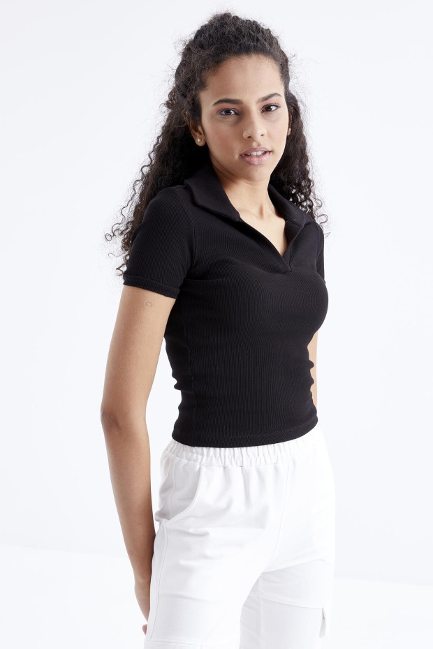 Siyah Polo Yaka Basic Kısa Kollu Kadın Crop Top T-Shirt - 97208