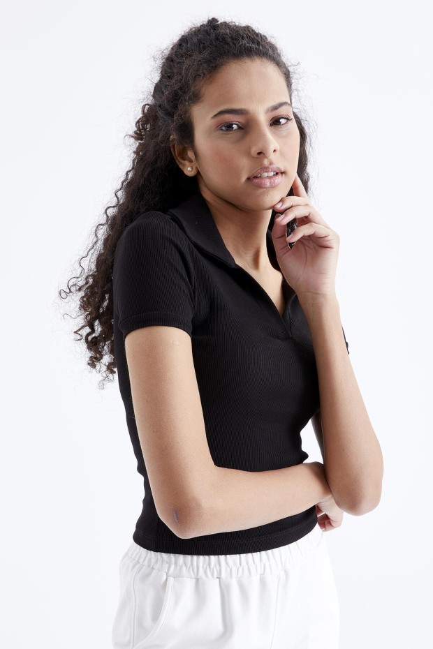 Siyah Polo Yaka Basic Kısa Kollu Kadın Crop Top T-Shirt - 97208