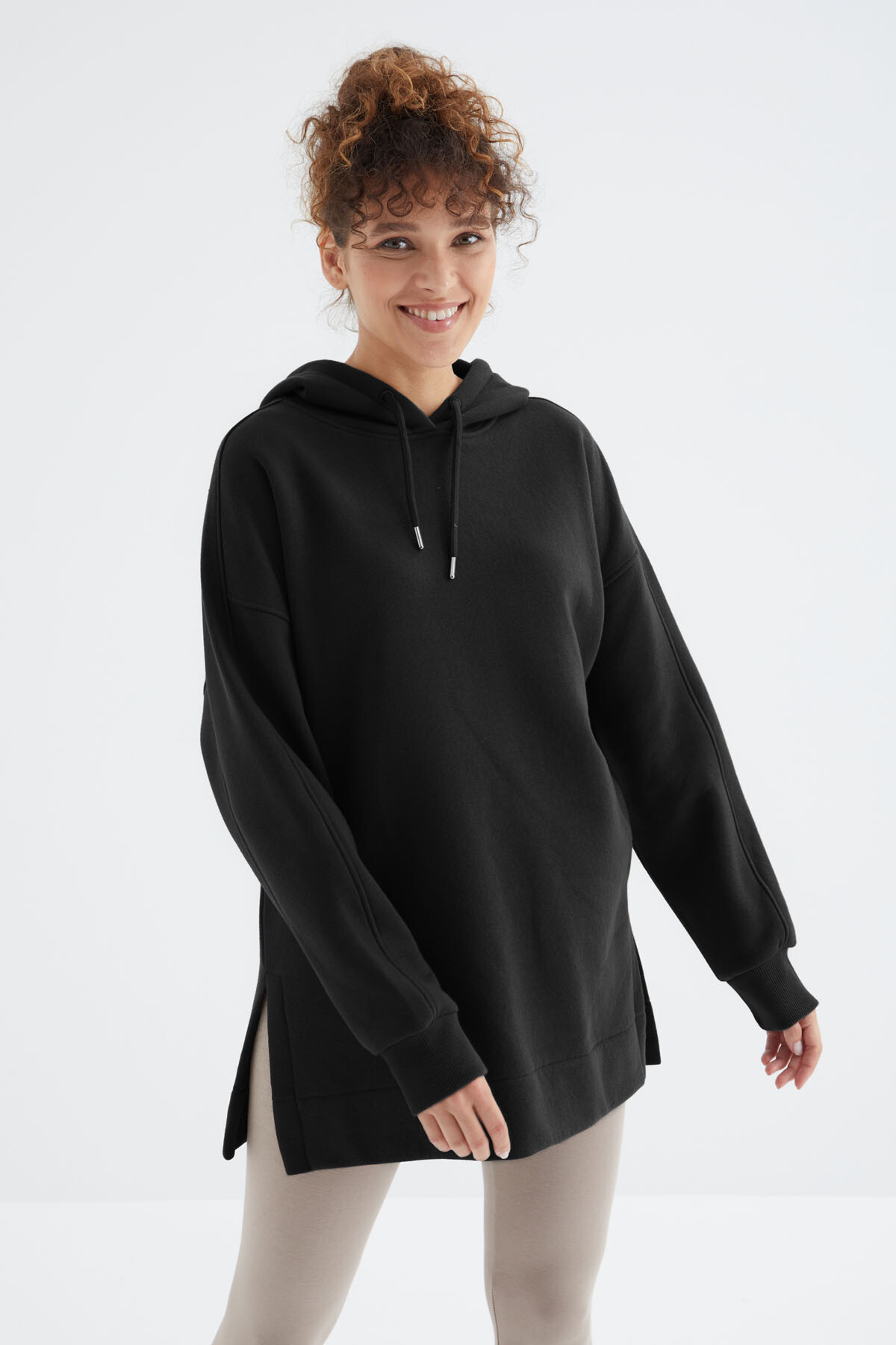 Siyah Reglan Kol Basic Kapüşonlu Oversize Sweatshirt Tunik - 97242 - TOMMYLIFE