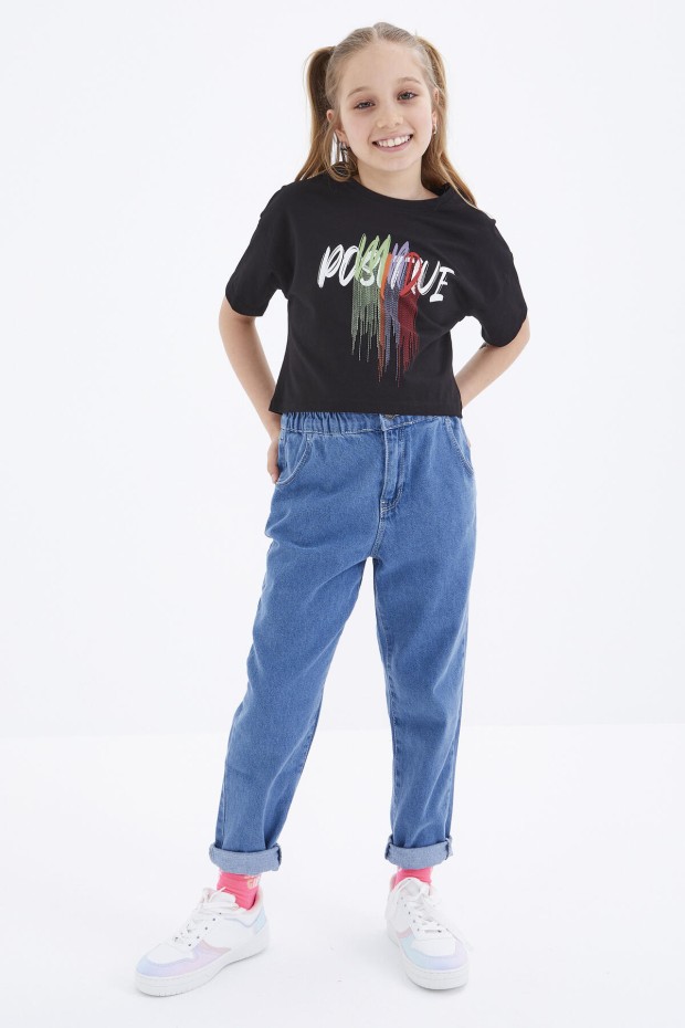 Siyah Renkli Yazı Baskılı O Yaka Oversize Düşük Omuz Kız Çocuk Crop T-Shirt - 75036