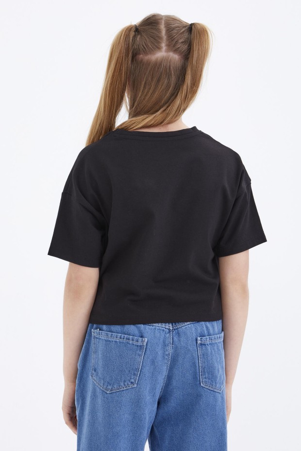Siyah Renkli Yazı Baskılı O Yaka Oversize Düşük Omuz Kız Çocuk Crop T-Shirt - 75036