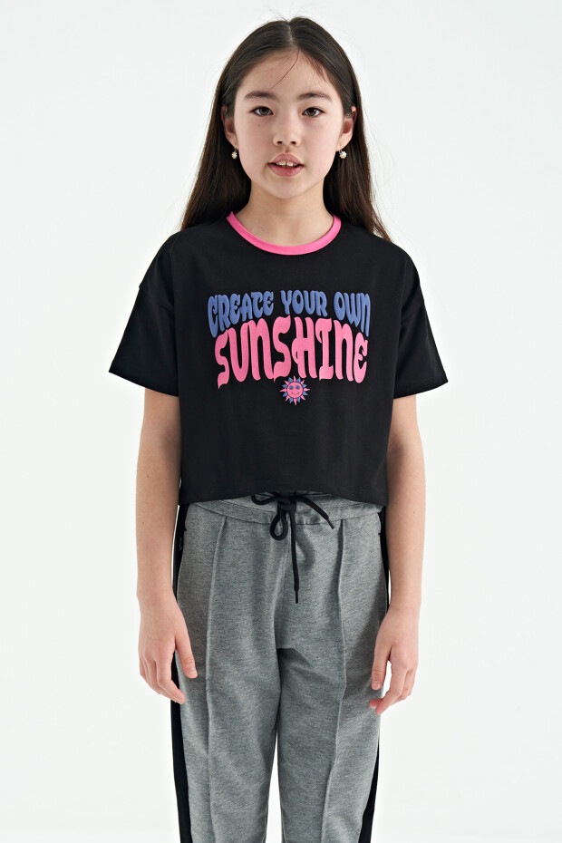 Siyah Renkli Yazı Baskılı O Yaka Oversize Kısa Kollu Kız Çocuk T-Shirt - 75111