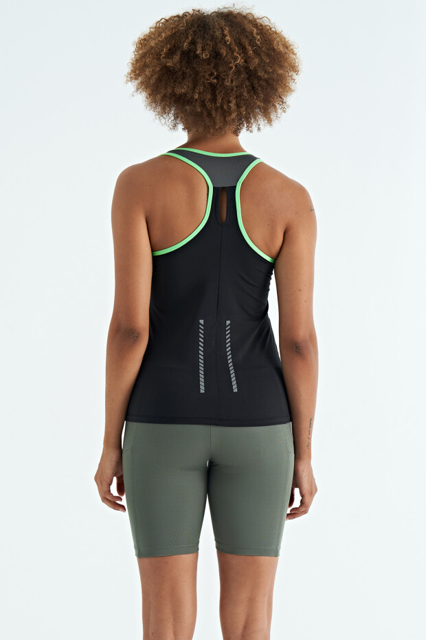 Siyah Sırt Detaylı Baskılı Standart Kalıp Kadın Atlet - 97269 - 10