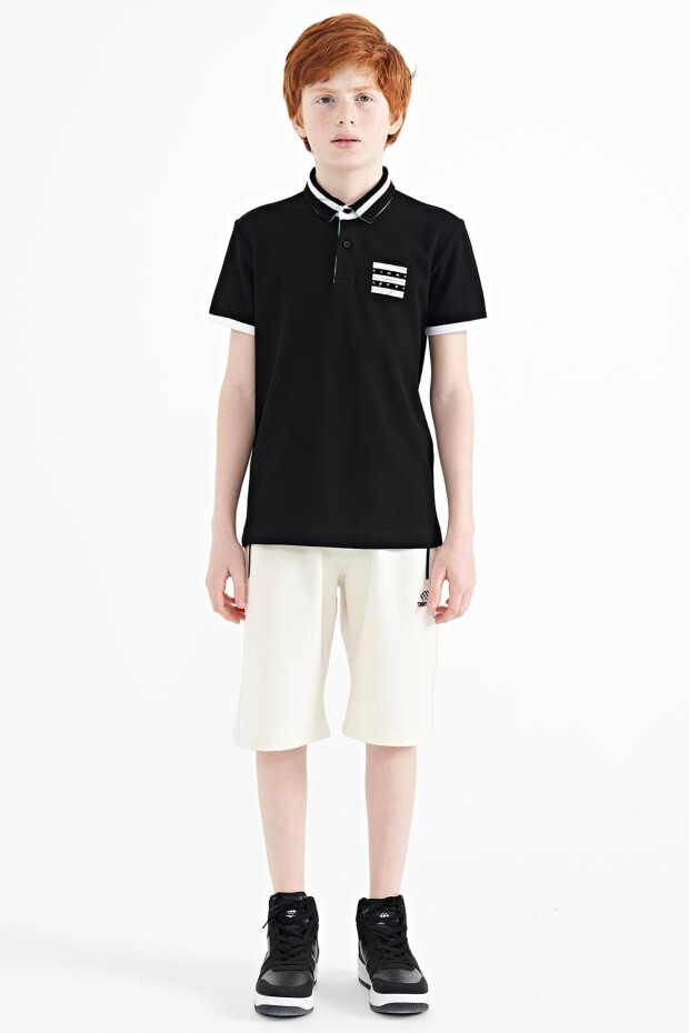 Siyah Yakası Renk Bloklu Baskı Detaylı Standart Kalıp Erkek Çocuk T-Shirt - 11111