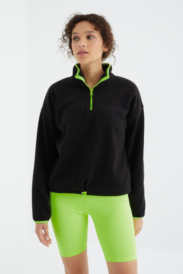 Siyah Yarım Fermuar Etek Ucu Büzgülü Dik Yaka Oversize Kadın Polar Sweatshirt - 97234