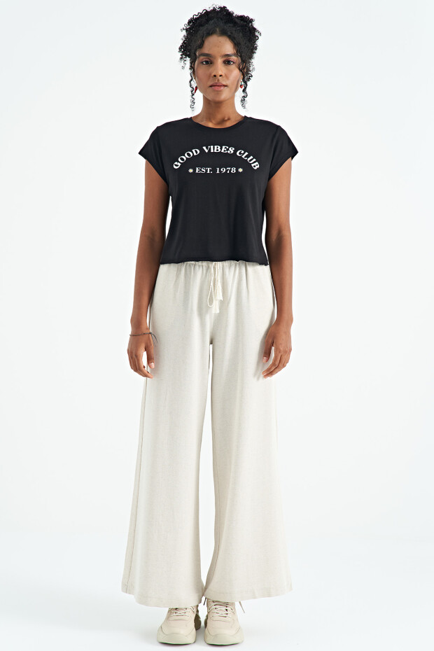 Siyah Yazı Baskılı Rahat Kalıp O Yaka Kadın Basıc T-Shirt - 02255