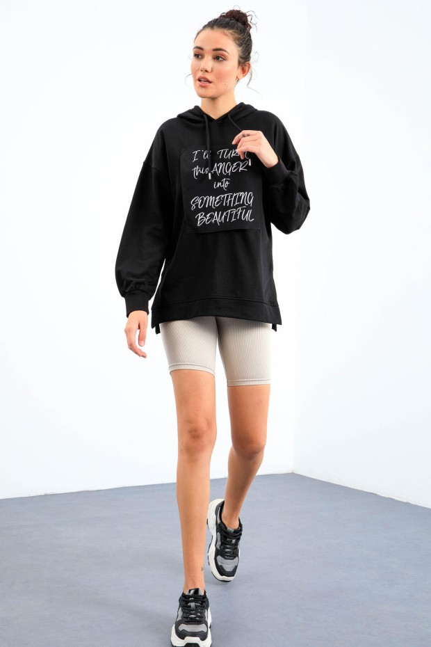 Siyah Yazı Dokuma Yamalı Kapüşonlu Kadın Oversize Sweatshirt - 97178