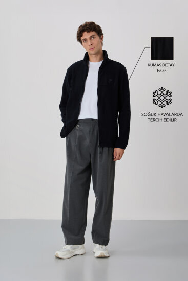 Siyah Yazı Nakışlı Dik Yaka Fermuarlı Standart Kalıp Erkek Sweatshirt Polar - 87992 